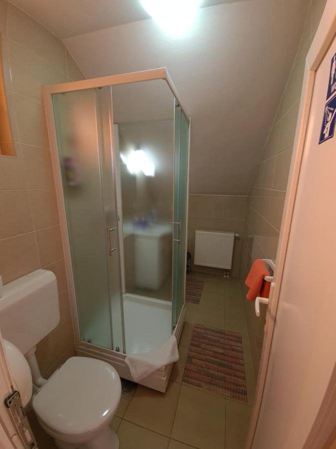 Guest House Aquarius Bosnjaci Экстерьер фото